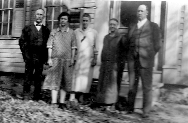 Striffler Siblings ca 1940's
Adult Children of John Striffler and Mary Benkelman