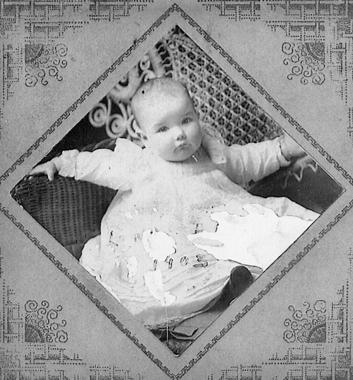 Adair, Lona Pinola ca 1904